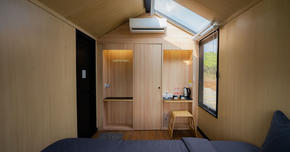 Bedroom 27