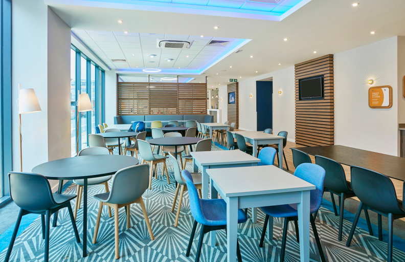 Food & Drinks 4, Holiday Inn Express GRIMSBY by IHG, Lincolnshire