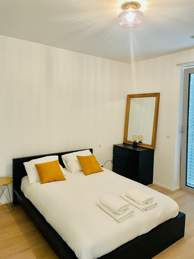 Bedroom, Large 1 bedroom -Center terrace parking, Luxembourg