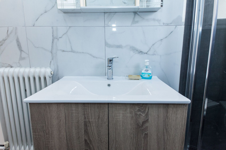 Bathroom 5, Stay in Style Central Apt near Acropolis, Attica