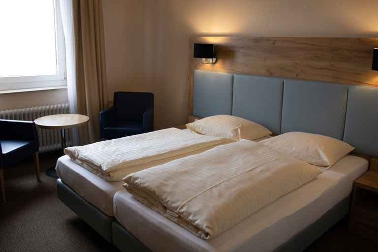 Bedroom 4, Nordseehotel, Wilhelmshaven