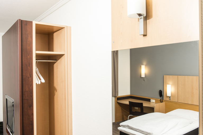 Bedroom 4, Good Morning Erfurt, Erfurt