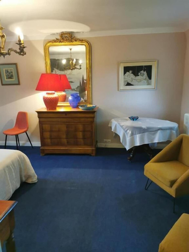 Bedroom 4, Entre Mont St Michel et Merveille, Manche