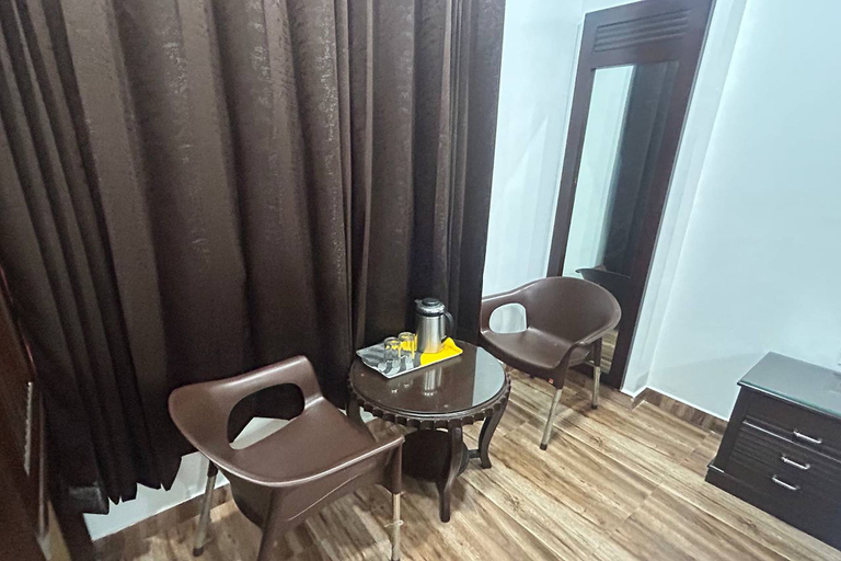 Others 5, Hotel Today International, Delhi