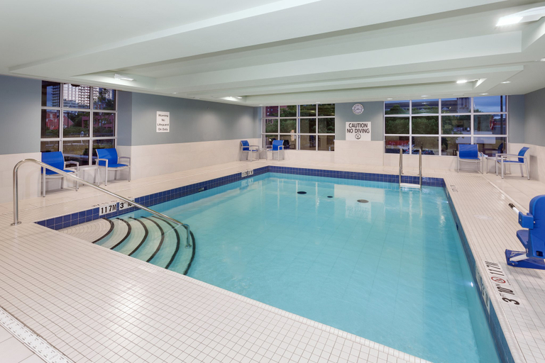 Sport & Beauty 2, Holiday Inn Express & Suites DOWNTOWN OTTAWA EAST by IHG, Ottawa