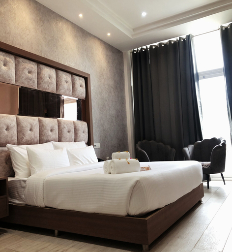Bedroom 4, SPT Clarks Inn Suite Mandi, Mandi
