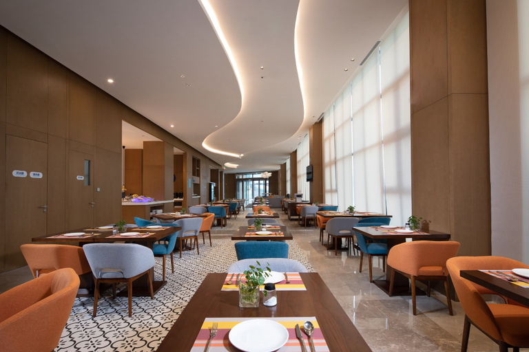 Food & Drinks 2, Holiday Inn Express CHENGDU LONGQUANYI NORTH by IHG, Chengdu