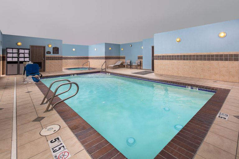 Sport & Beauty 3, Holiday Inn Express BOTHELL by IHG, Snohomish