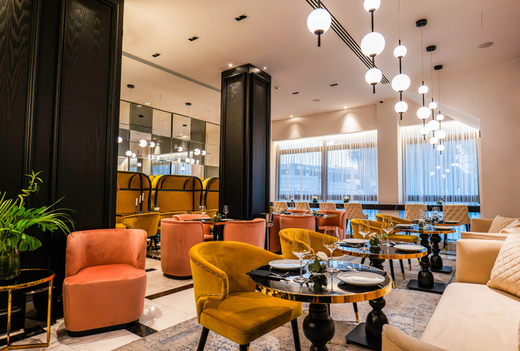 Food & Drinks 5, Gate Twenty Two Boutique Hotel