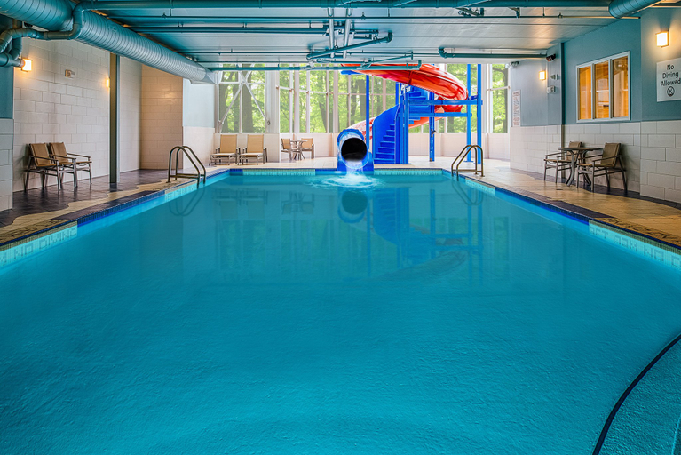 Sport & Beauty 2, Holiday Inn Express & Suites HALIFAX - BEDFORD by IHG, Halifax