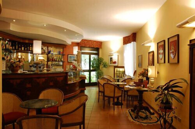 Food & Drinks 5, Hotel La Rocca, Perugia