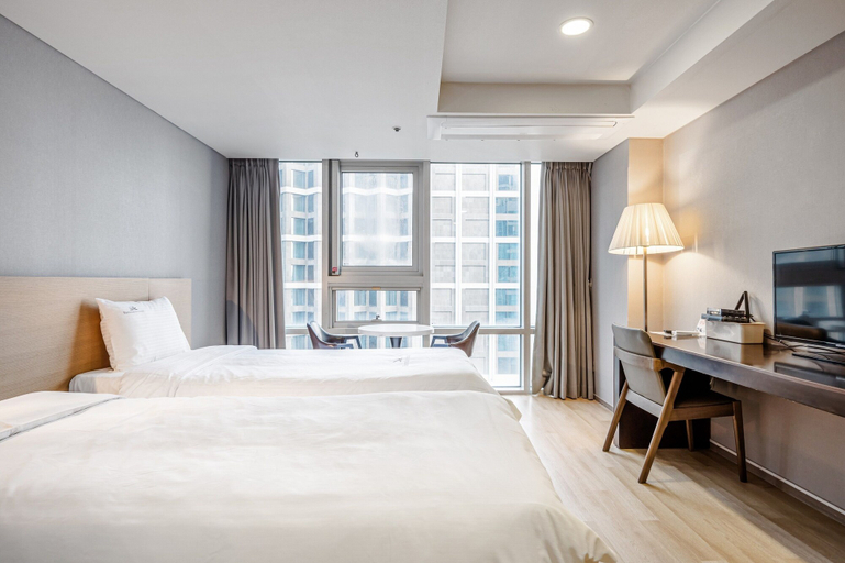 Bedroom 3, Haeundae Seacloud Hotel Residence, Haeundae