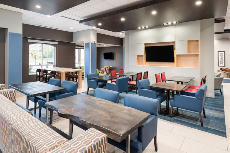 Food & Drinks 3, Holiday Inn Express & Suites MILTON, Halton