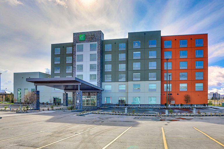 Exterior & Views 2, Holiday Inn Express & Suites CALGARY AIRPORT TRAIL NE by IHG, Division No. 6