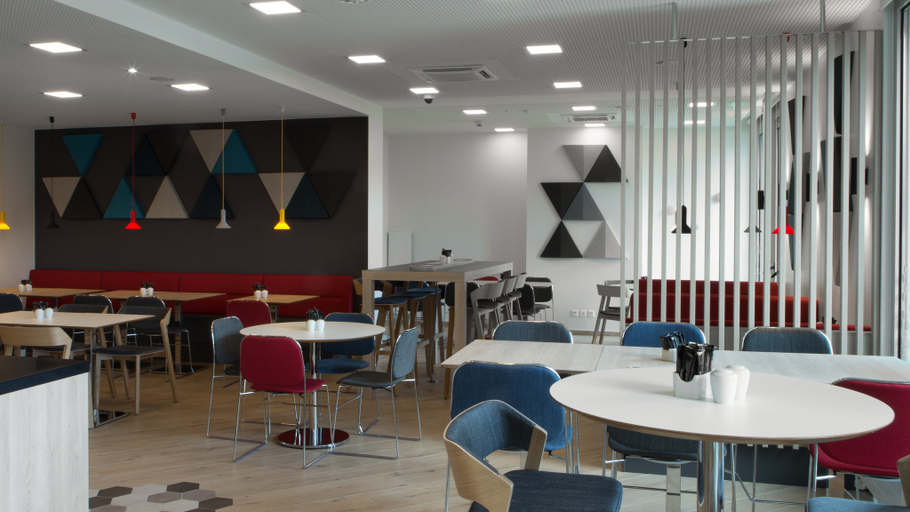 Food & Drinks 5, Holiday Inn Express GENEVA AIRPORT by IHG, Genève