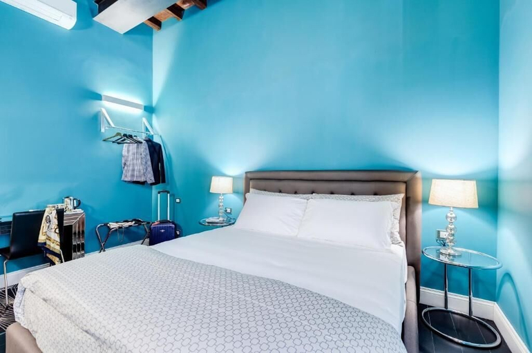 Bedroom 3, Premium Private Suites, Rome
