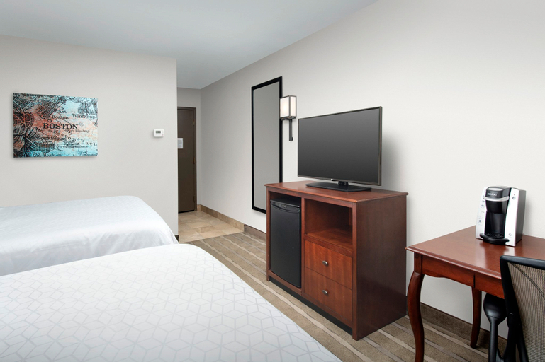 Bedroom 30