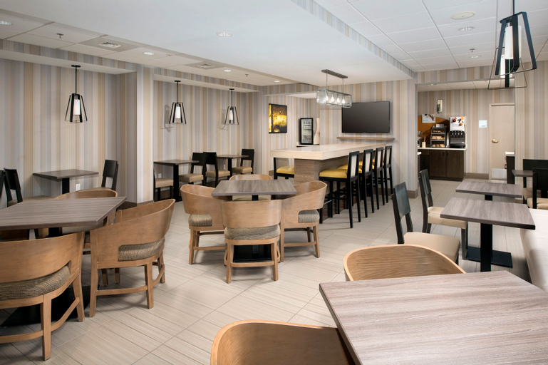 Others 4, Holiday Inn Express BOSTON NORTH-WOBURN, Middlesex