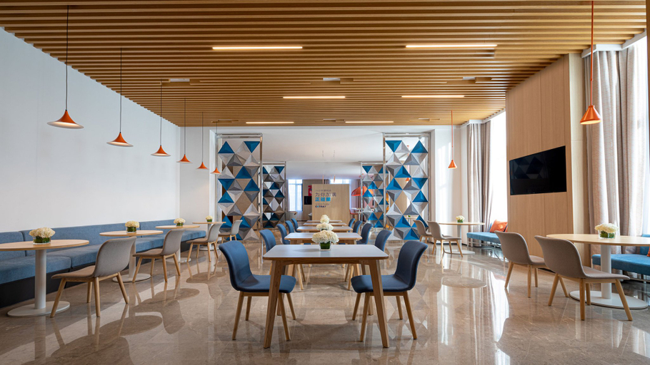 Food & Drinks 5, Holiday Inn Express CHENGDE PARK VIEW by IHG, Chengde