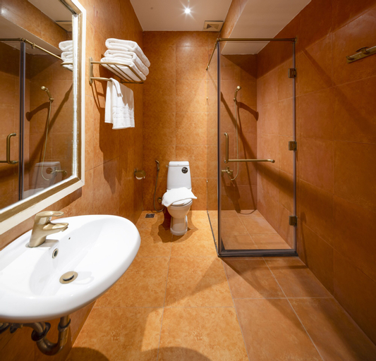 Bathroom 8
