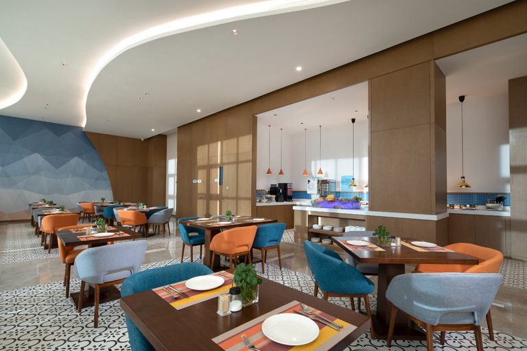 Food & Drinks 5, Holiday Inn Express CHENGDU LONGQUANYI NORTH by IHG, Chengdu