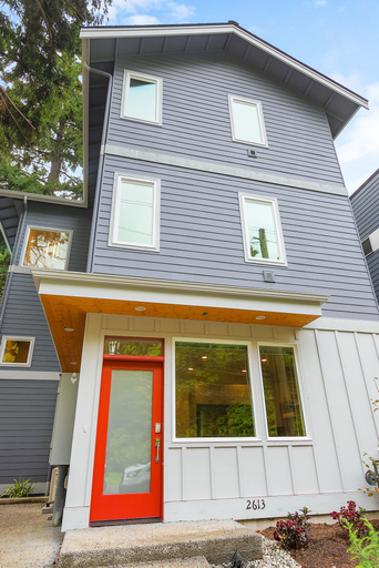 Exterior & Views 2, Leia's Rebel Princess Suite, Seattle