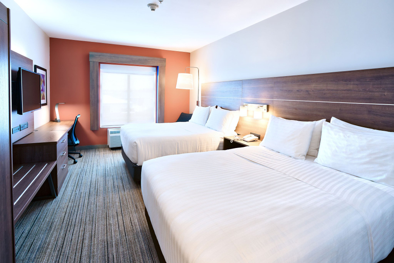 Bedroom 5, Holiday Inn Express & Suites DIEPPE AIRPORT by IHG, Westmorland