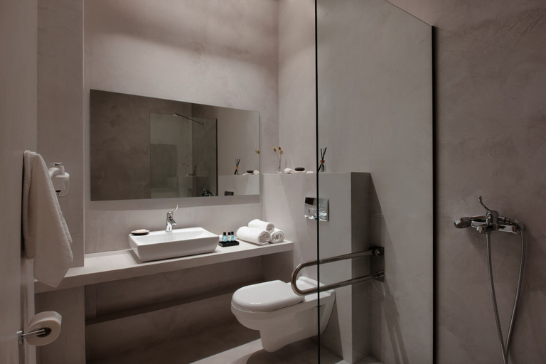 Bathroom 5, Chronos Hotel, Central Macedonia