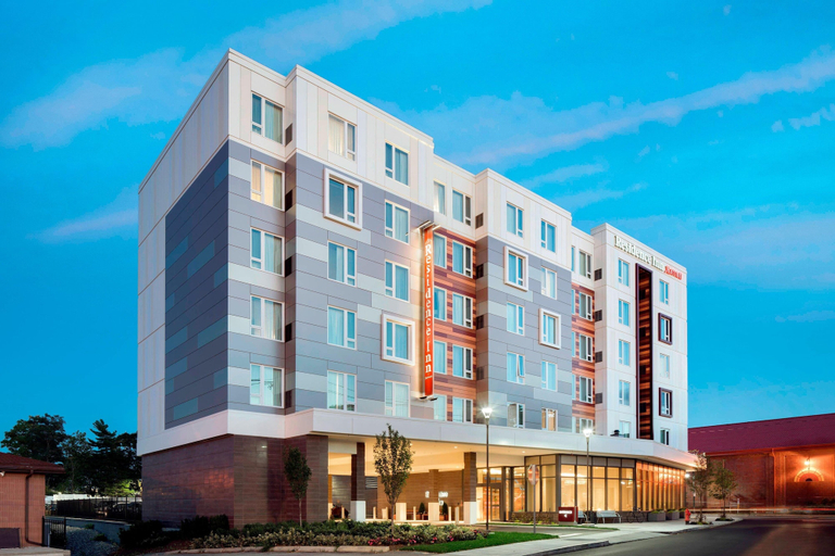 Exterior & Views 2, Residence Inn by Marriott Boston Watertown, Middlesex