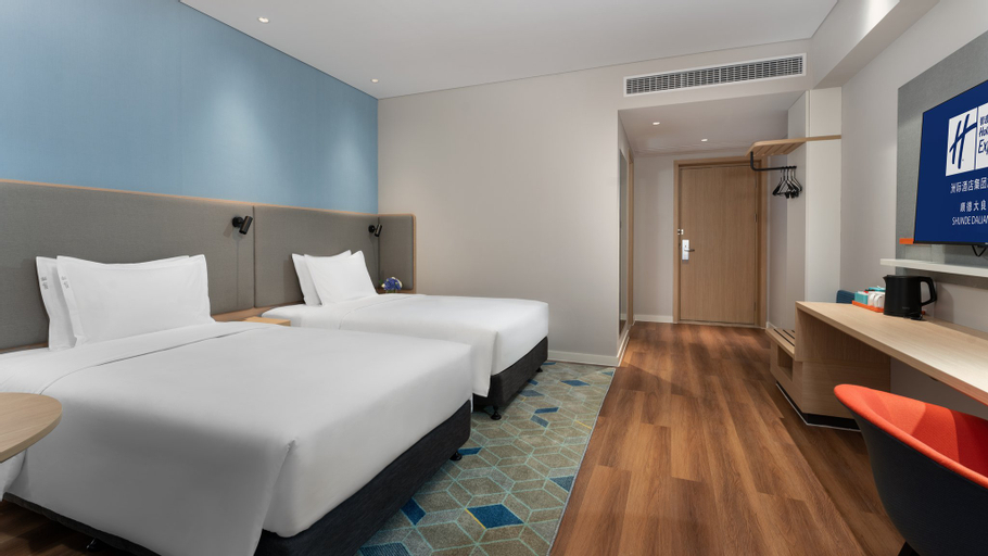 Bedroom 11