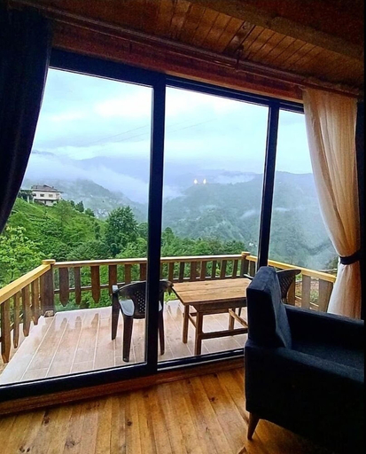 View from room, Kamelya Dag Evleri, Ardeşen