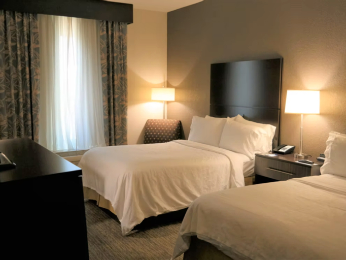 Holiday Inn Express Fredericksburg - Southpoint - Tap to explore photos