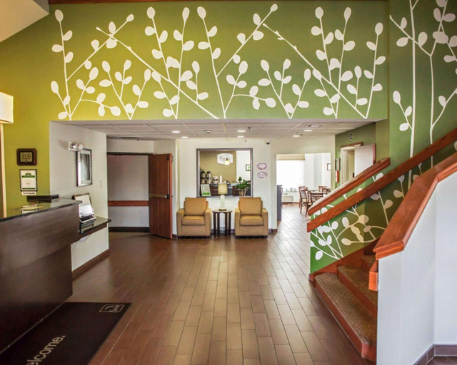 Public Area 3, Garner Hotel TOPEKA WEST by IHG, Shawnee