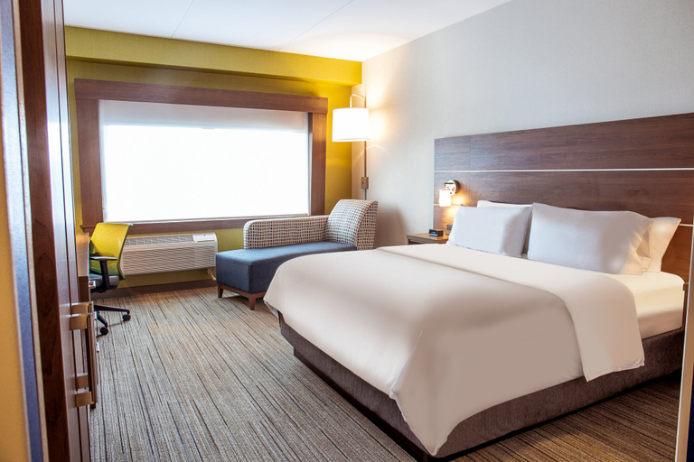 Bedroom 2, Holiday Inn Express & Suites HALIFAX � DARTMOUTH by IHG, Halifax