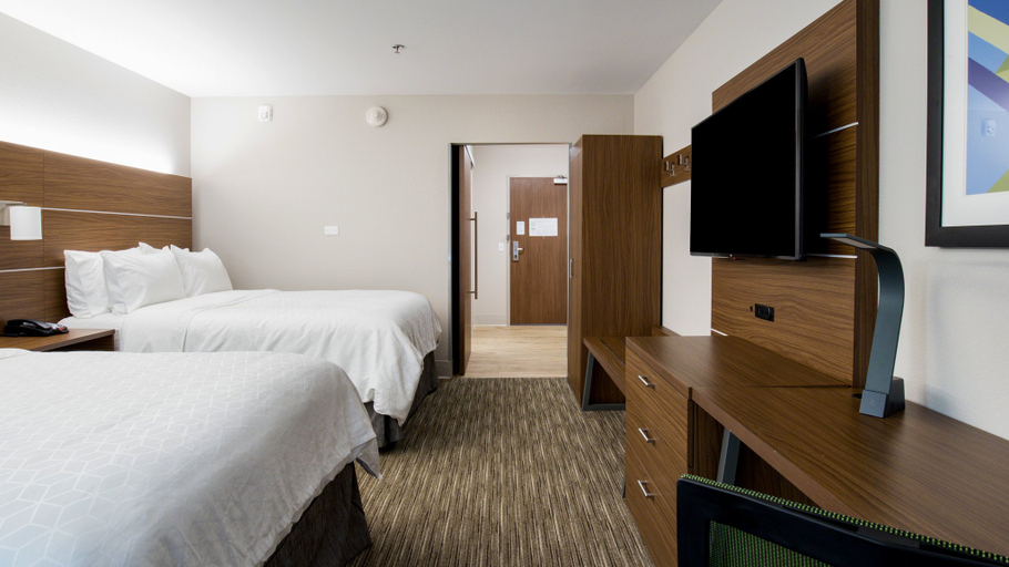 Bedroom 3, Holiday Inn Express & Suites RACINE by IHG, Racine