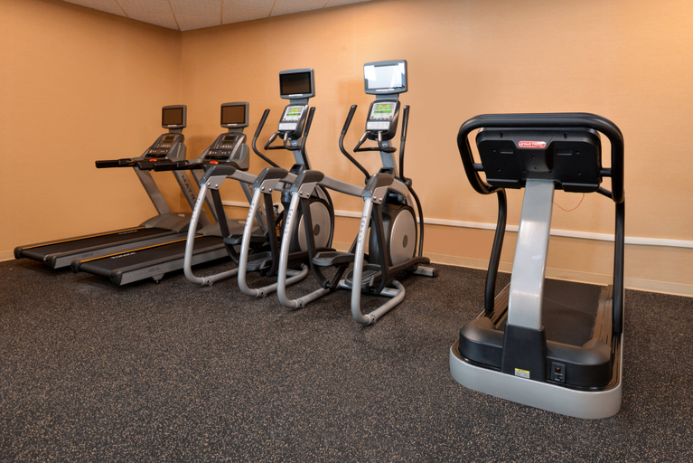 Others 3, Holiday Inn Express BREEZEWOOD by IHG, Bedford