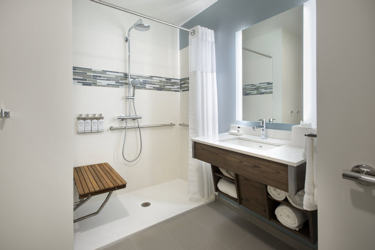Bathroom 3