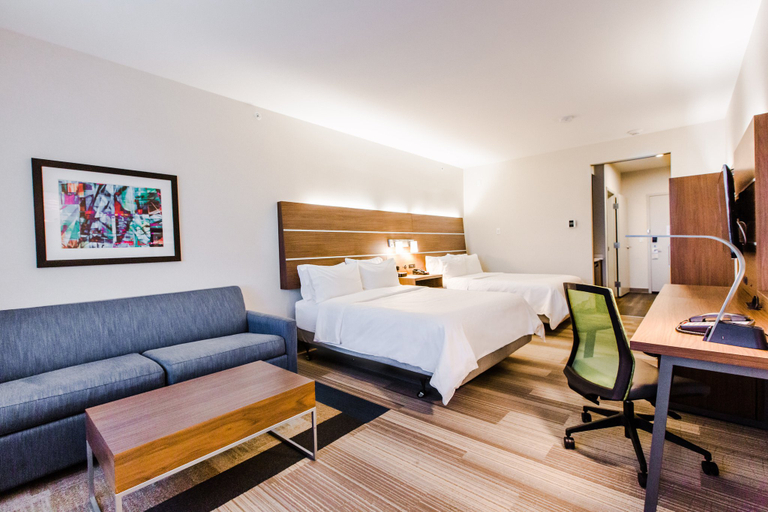 Bedroom 4, Holiday Inn Express & Suites WEST EDMONTON-MALL AREA by IHG, Division No. 11