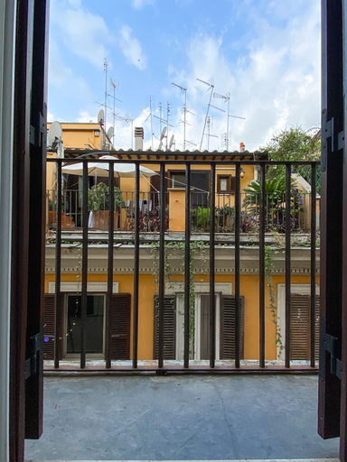 Exterior & Views 2, Relais Parlamento, Rome
