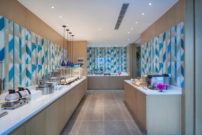 Food & Drinks 5, Holiday Inn Express ZHENGZHOU LONGZI LAKE by IHG, Zhengzhou