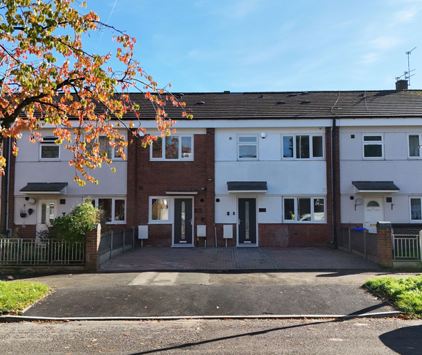 Exterior & Views, Exquisite 6 Bedroom Luxury Home, Manchester