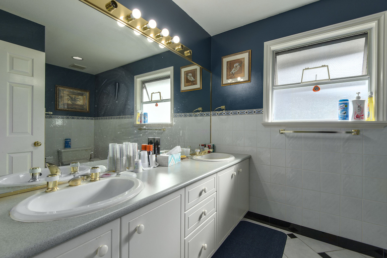 Bathroom 3, Fraser River Richmond Bed & Breakfast, Greater Vancouver