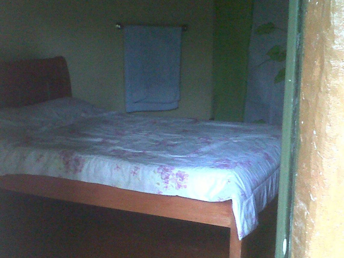 Bedroom 2, Leisure Gardens, Kieni