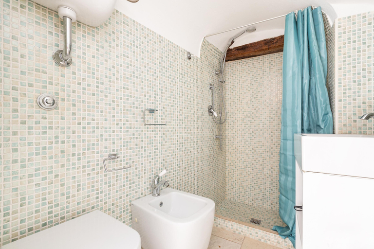 Bathroom, 3516 La Casetta Bianca by Barbarhouse, Bari
