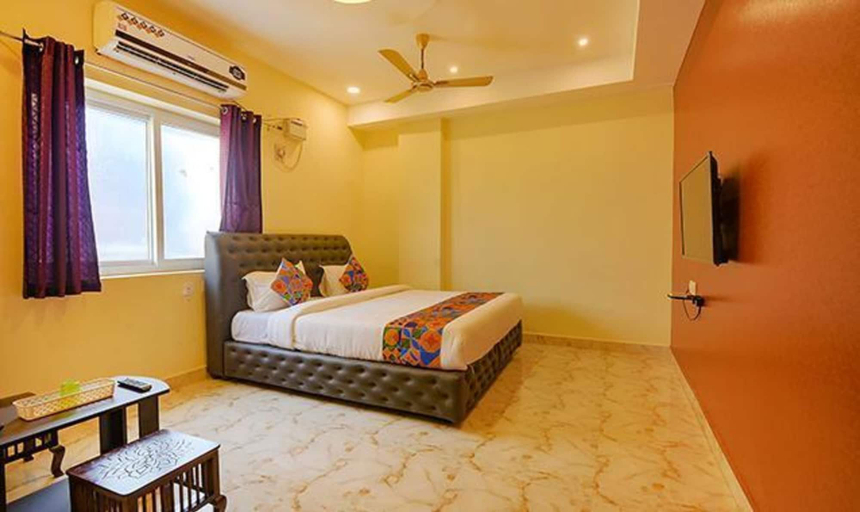 Bedroom 2, Fabhotel Saravana Executive, Kancheepuram