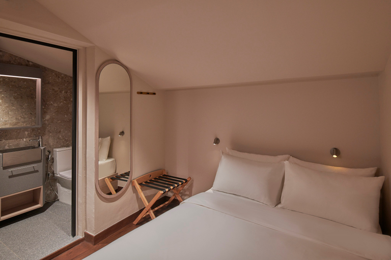 KINN Studios Room Type - Hideaway Room