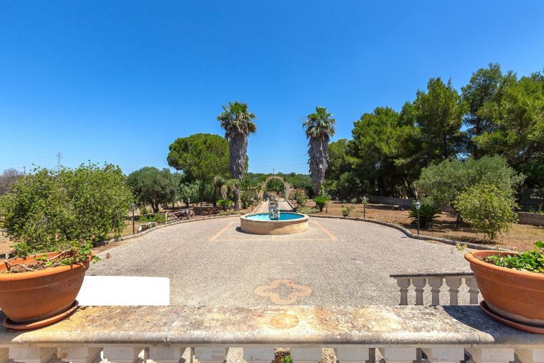 Others 5, 3593 Casina Cazzato by Barbarhouse, Lecce