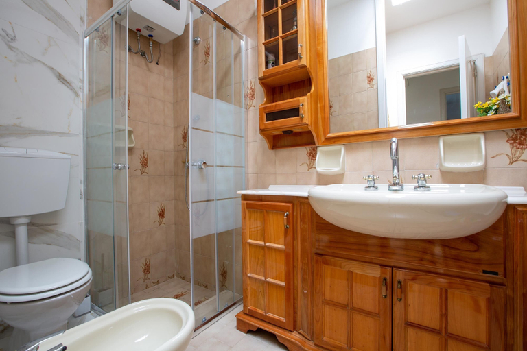 Bathroom, 3539 Villetta dei Mirti by Barbarhouse, Lecce