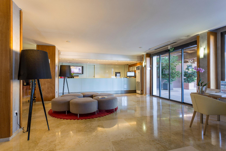 Public Area 4, Palladium Hotel Cala Llonga, Baleares