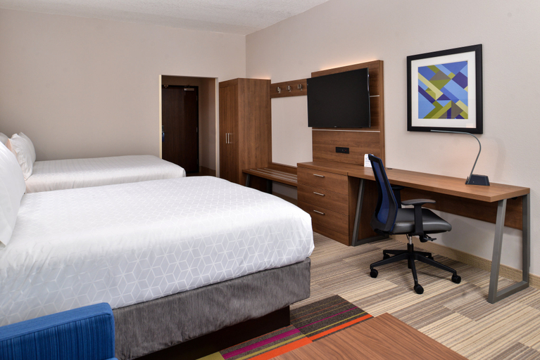 Bedroom 3, Holiday Inn Express & Suites ALACHUA - GAINESVILLE AREA by IHG, Alachua